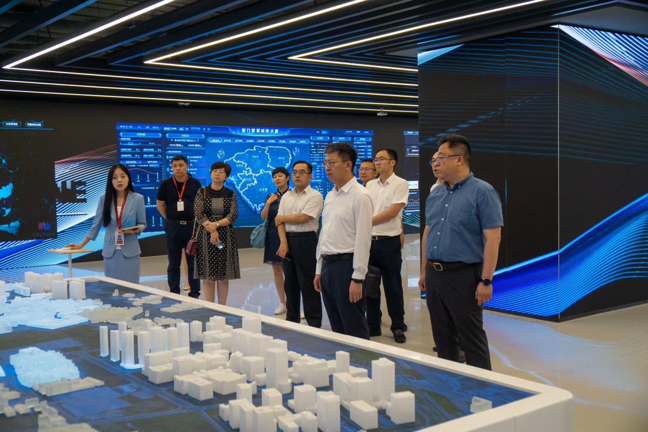 �������������һ�и��ڲ�tengbo9885����������������